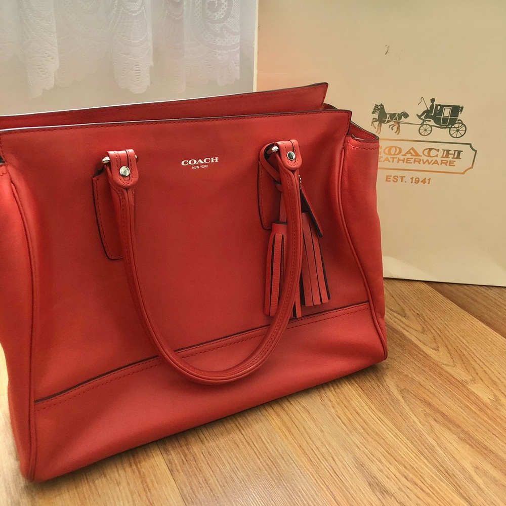 COACH Leatherware Est. 1941 Coral Large Bolsa Tassel Tore Bag No. D1273-19890